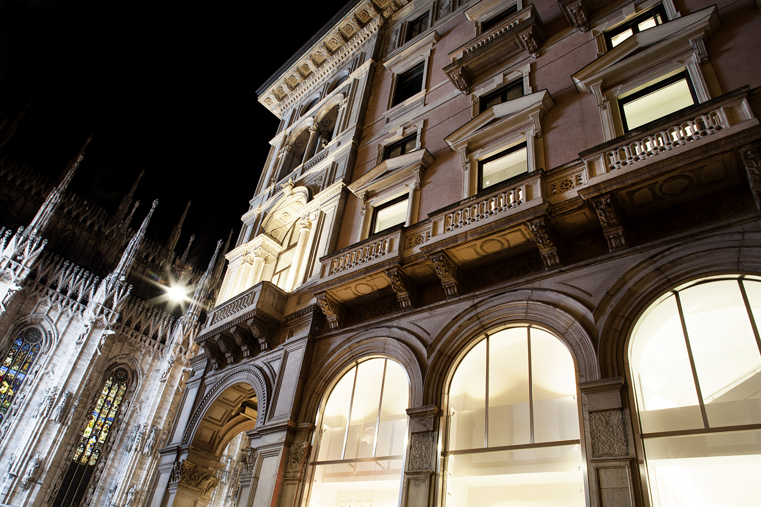 Megastore h&m duomo