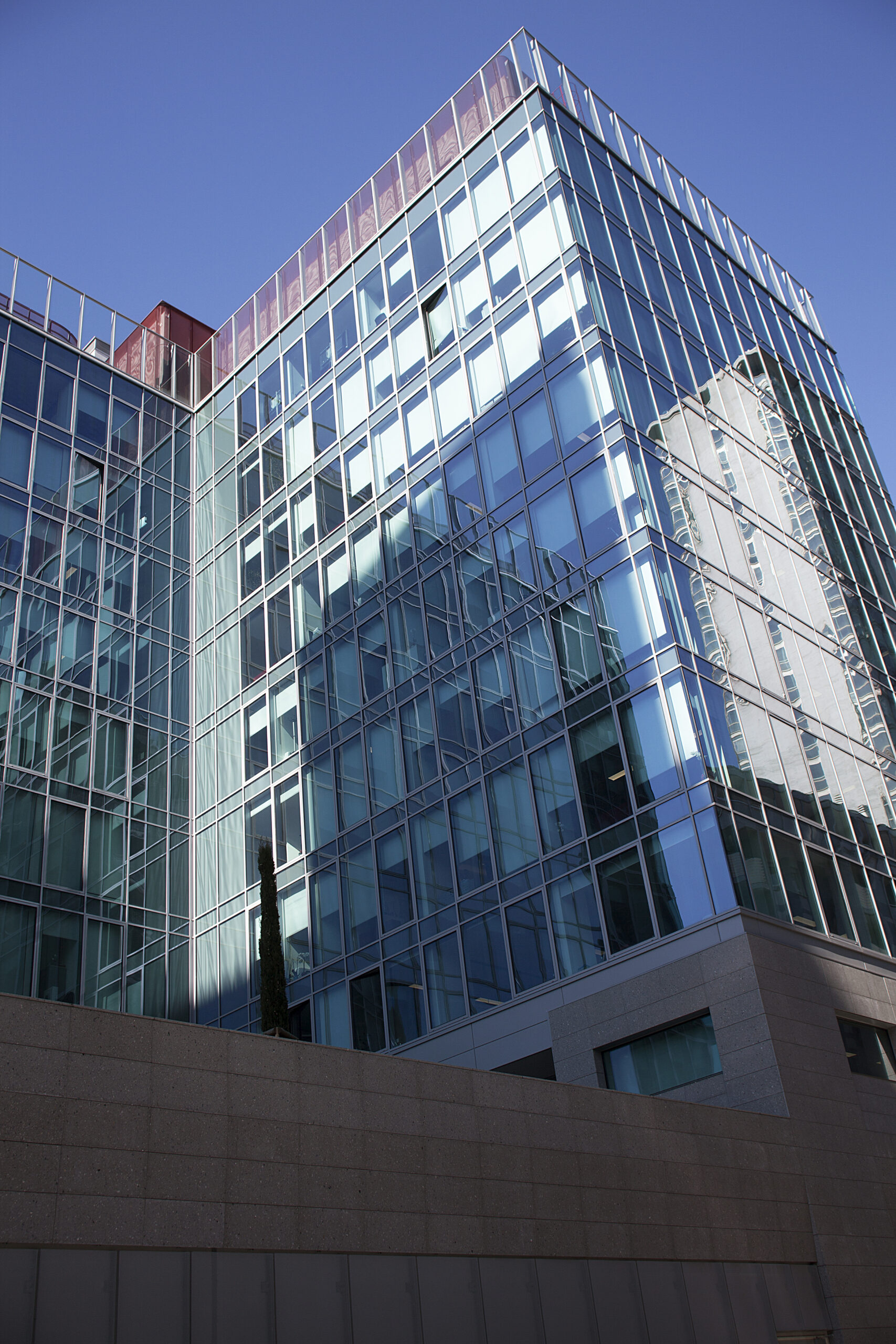 OFFICE BUILDING VIA CARDANO