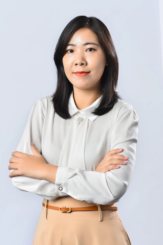 Phạm Thị Th&uacute;y Ng&acirc;n